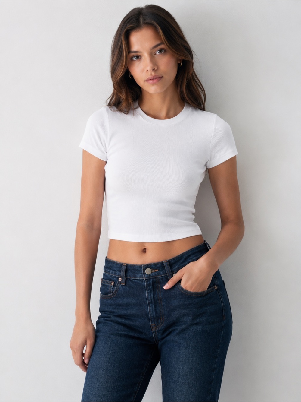 Aritzia TNA HomeStretch™ Rib Cropped T-Shirt | White Fitted Baby Tee | Small
